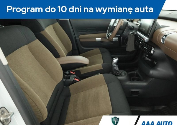 Citroen C4 Cactus cena 46000 przebieg: 72018, rok produkcji 2016 z Golub-Dobrzyń małe 211